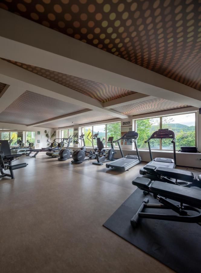 Отель Grand Hotel Belvedere Брашов-11