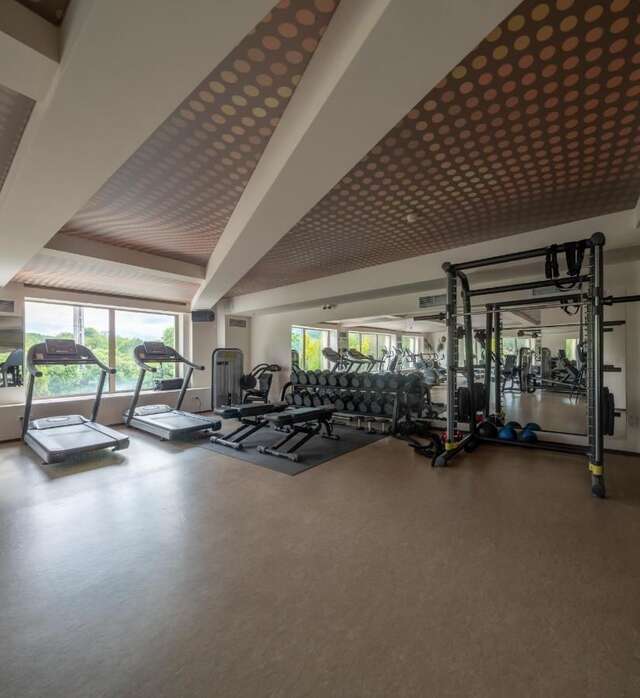 Отель Grand Hotel Belvedere Брашов-11